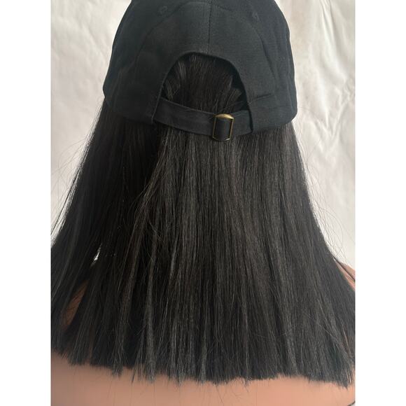 Baseball Cap Wig with Silky Straight Hair in Medium length color 1B off black - Picture 5 of 9